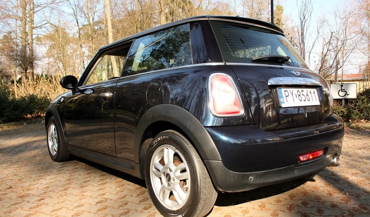 MINI Cooper cena 20900 przebieg: 138000, rok produkcji 2012 z Poznań małe 79